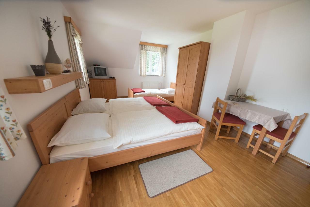 Tourist Farm Pr'Dovar Cerklje na Gorenjskem Buitenkant foto